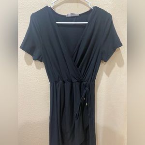 Selling this really cute , somewhat mini dress! Price is negotiable.